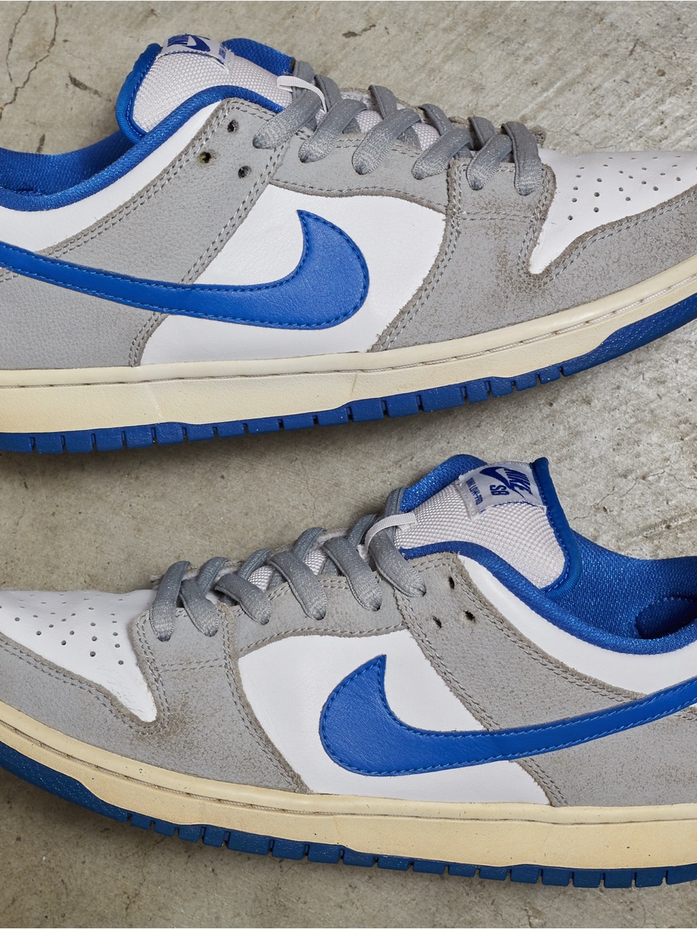 Nike SB Dunk Low Pro ‘Matte Silver/Varsity Royal’